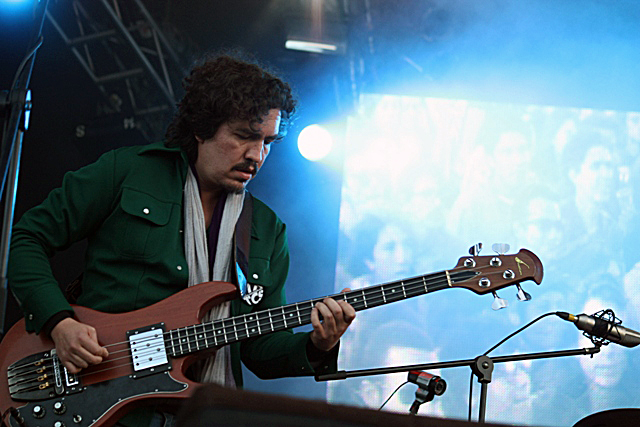 Mario Galeano - Los Pirañas Fotografía Gina Navarro  